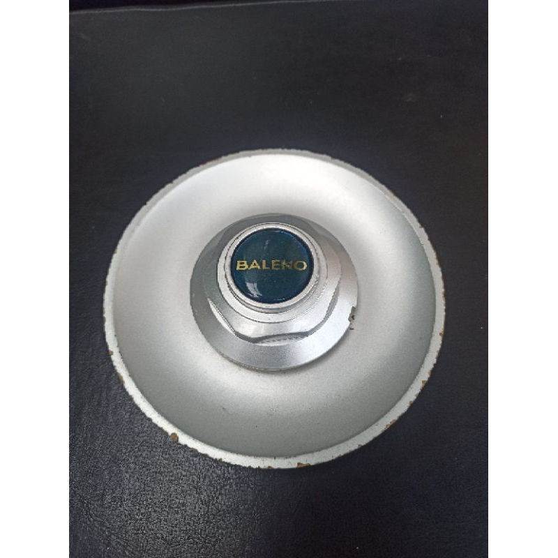 tutup dop velg Suzuki Baleno