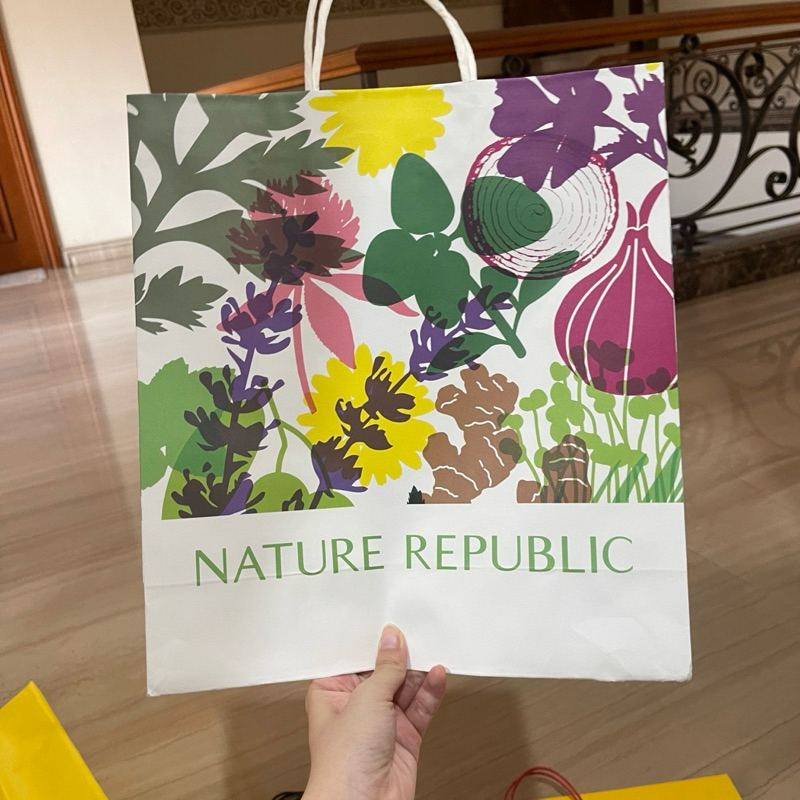 

READY SIAP KIRIM PAPERBAG NATURAL REPUBLIC LARGE