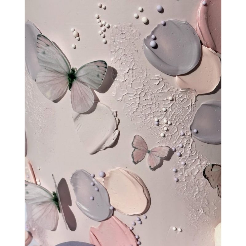

Butterfly Birthday Cake 22cm