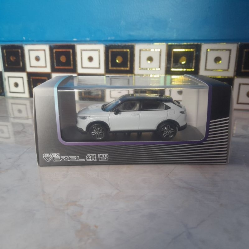 Diecast miniature mobil hRV hazel bahan besi keren