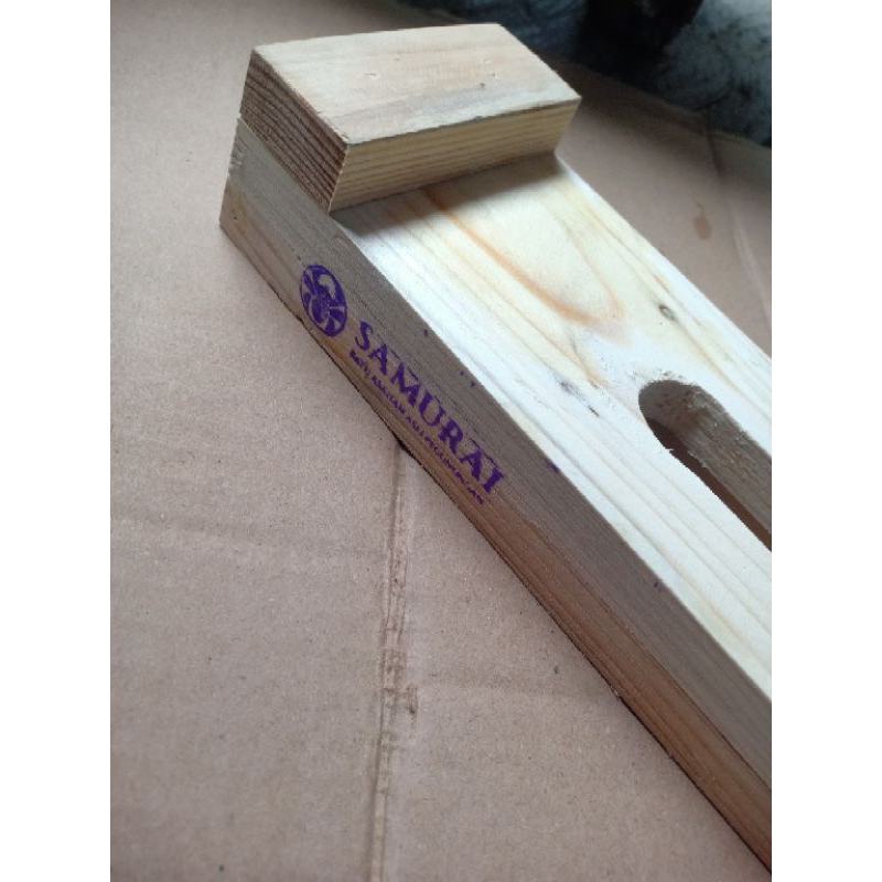 Hollder tatakan alat bantu asah tatakan batu asah