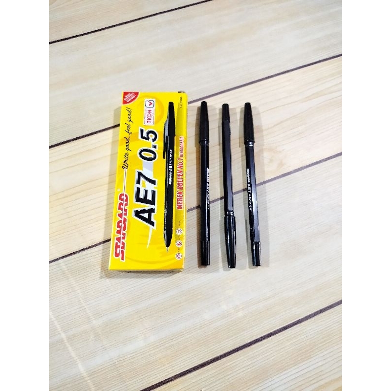 

Grosir Pena Standard AE7 Pulpen 0,5 mm (min order 12 pcs)