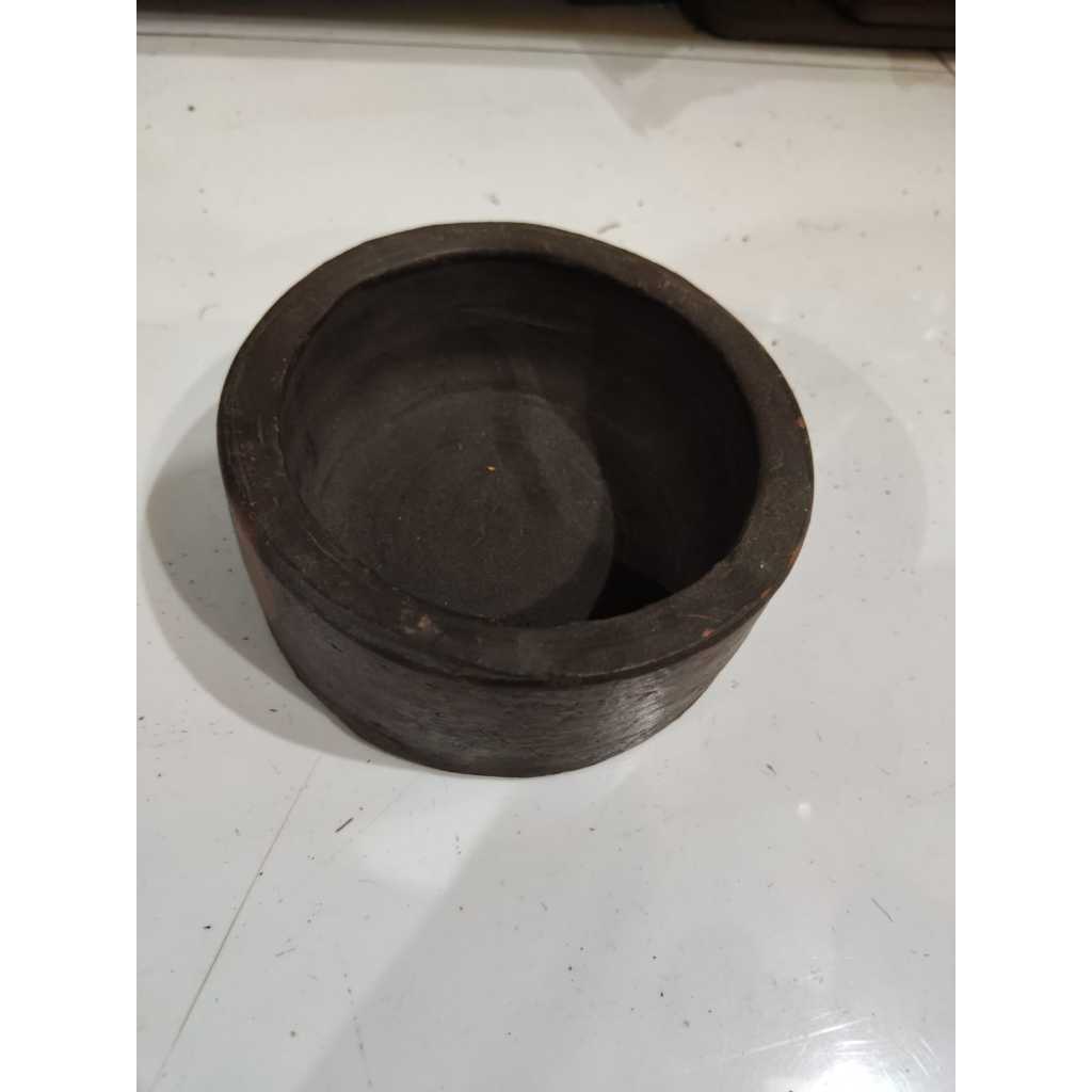 Gerabah Tempat Pakan Kelinci