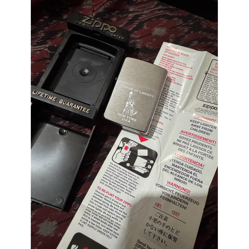 Zippo Statue Of Liberty New York USA New Old Stok Fullset Bottom Romawi XI 1995 Rare Items new Origi