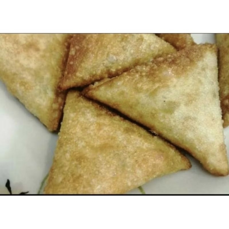 

RB Samosa Chicken Ragout Isi 10 Danyafoodie
