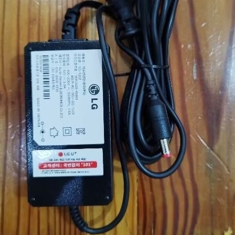 12 V ~ 3A LG adaptor original bisa buat orgen roland