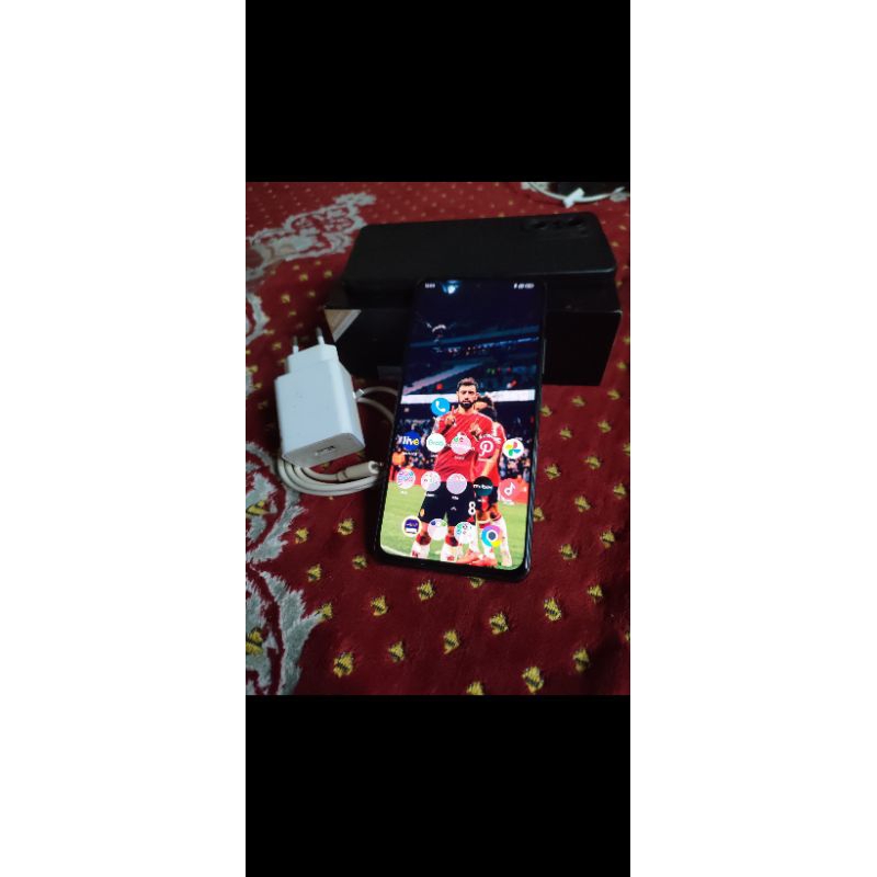 poco f3 6/128 minus Batre kembung+ wifi jg data na t bisa hurung tapi hp aman normal