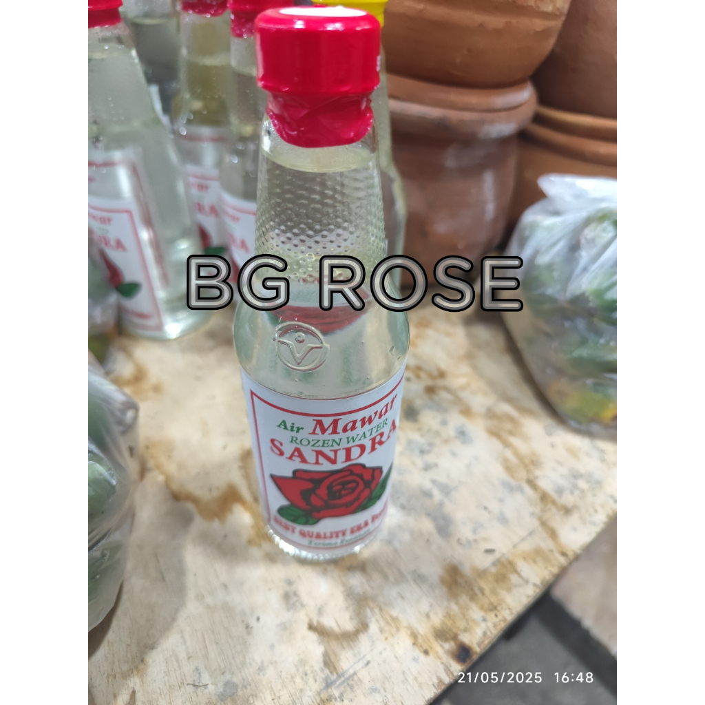 Air Mawar Untuk Ziarah Makam