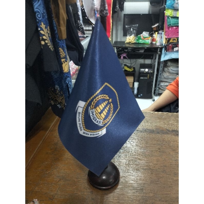 

bendera meja imigrasi terbaru
