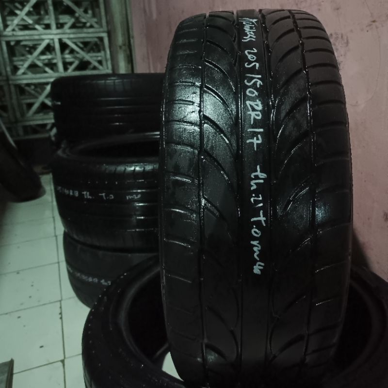 ban mobil seken 205/50r17 ready