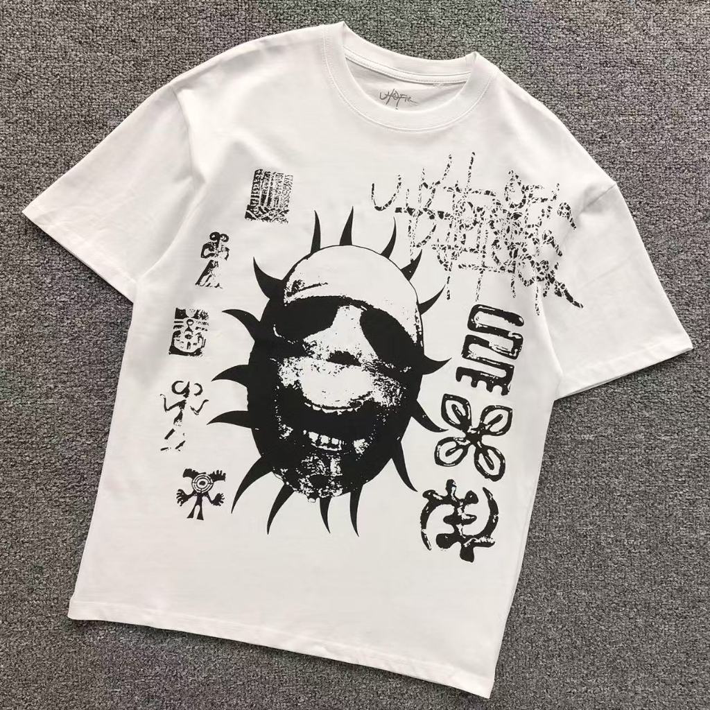 TRAVIS SCOTT T-SHIRT