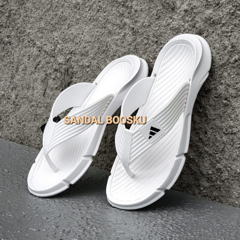 sandal jepit karet pria putih