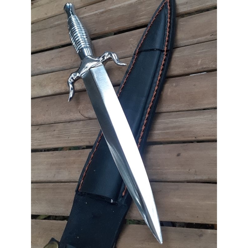 Pisau Paskas Komando TNI