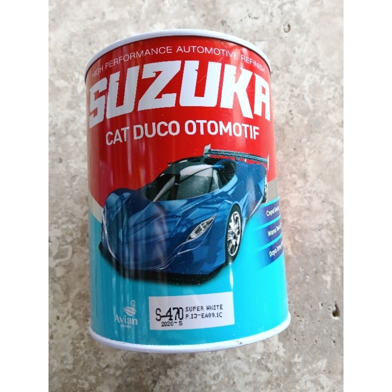 Cat Suzuka 1 Kg Super White (Putih) dan Super Black (Hitam)