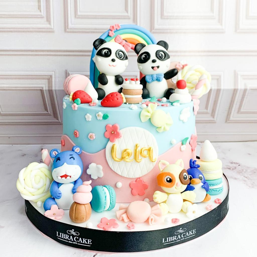 

Kue Ulang Tahun/Birthday Cake/Kue Ultah tema Panda/Panda Cake
