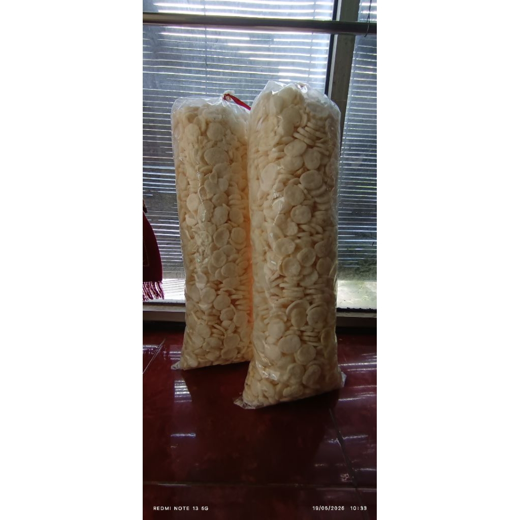 

cemilan | snack | kerumpuk kemplang kristal