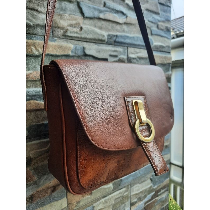 Slingbag Cokelat ESQUIRE - TAS PRELOVED