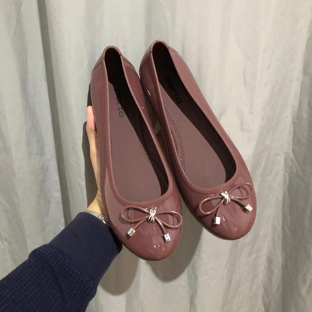 Flat shoes Porto wanita nude