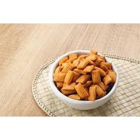 

Pampang Premium 250gr, 500gr, 1kg - Kue Pampang premium dengan bahan berkualitas dan cita rasa otentik. Tersedia dalam ukuran praktis, pilihan sempurna untuk camilan keluarga atau acara spesial.
