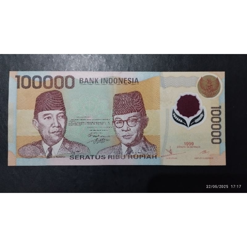 UANG KUNO 100 RIBU RUPIAH POLYMER SOEKARNO HATTA BAGUS