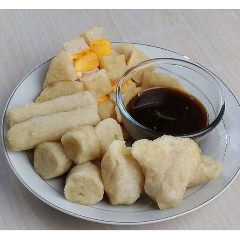 

MATENG SUDAH DI GORENG PEMPEK IKAN TENGGIRI PLUS KUAH CUKO 15 PCS