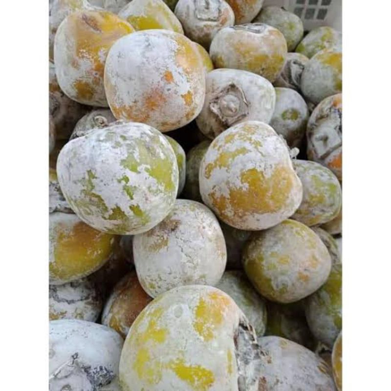 

Buah Kesemek Lokal - Si Buah Genit Kaya Manfaat - Matang Fresh Murah