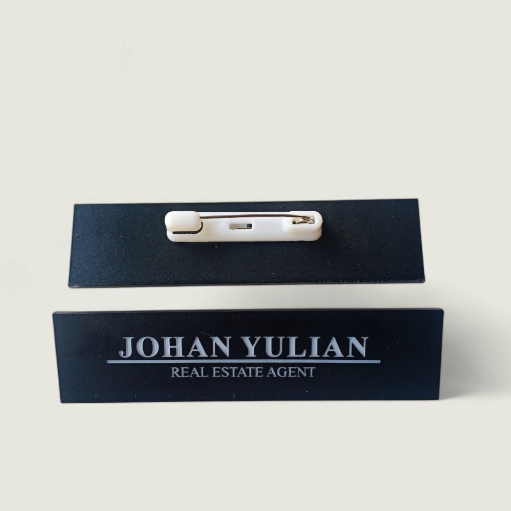 

NAMA DADA AKRILIK GRAVIR