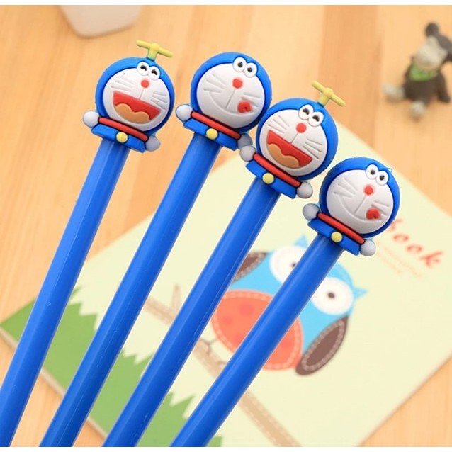 

Pulpen Gel Tinta Hitam / Pen Karkater Doraemon Terbaru Alat Tulis murah Unik / Bolpoint Kartun Favorit Bisa Cod Dan Grosir