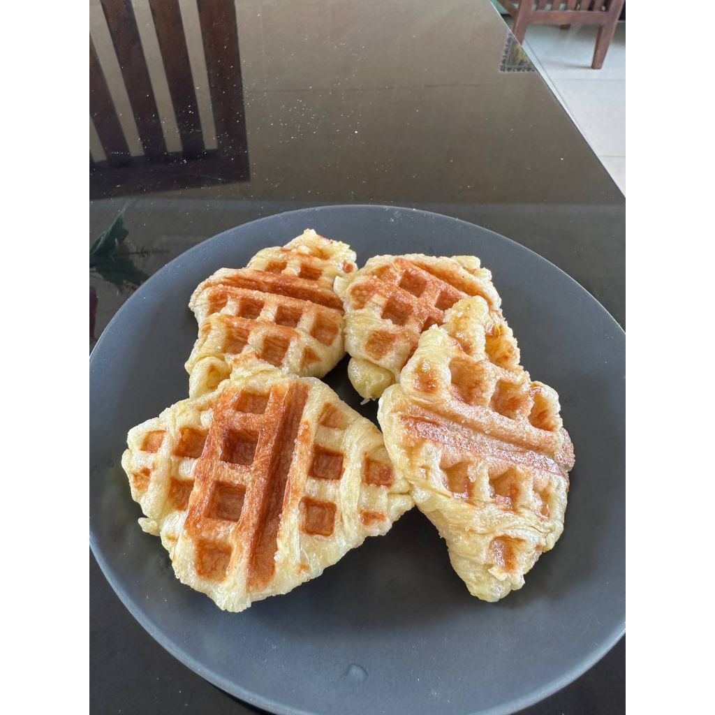 

Croffle croissant waffle