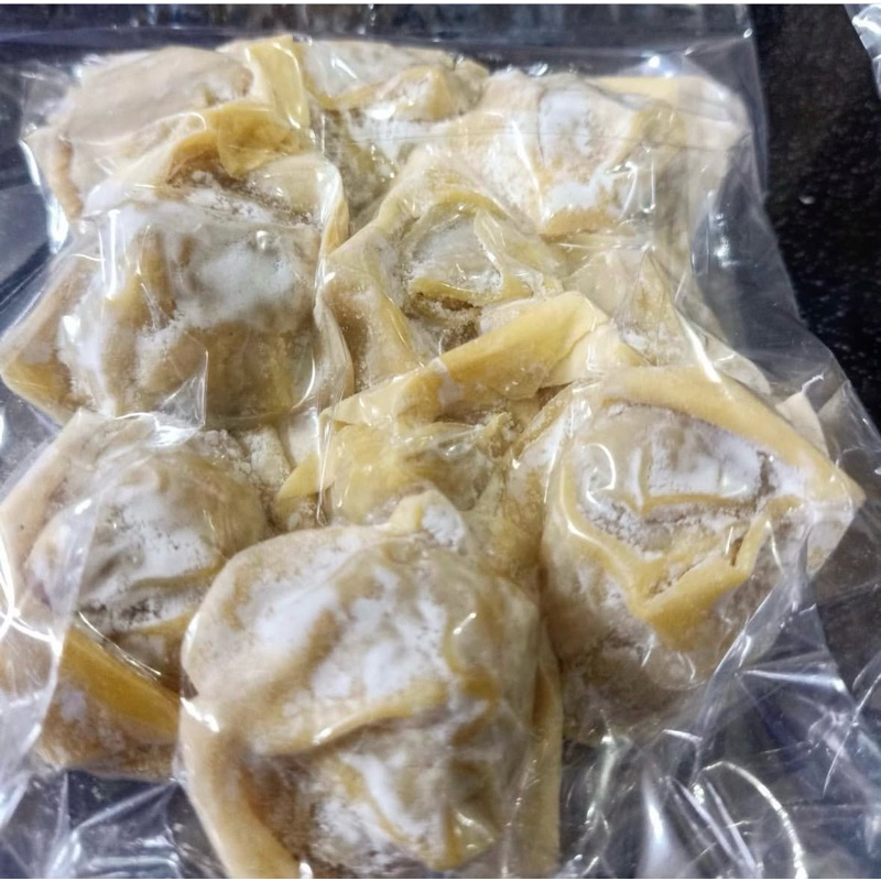 

Pangsit wonton frozen isi 25pcs tanpa chili oil