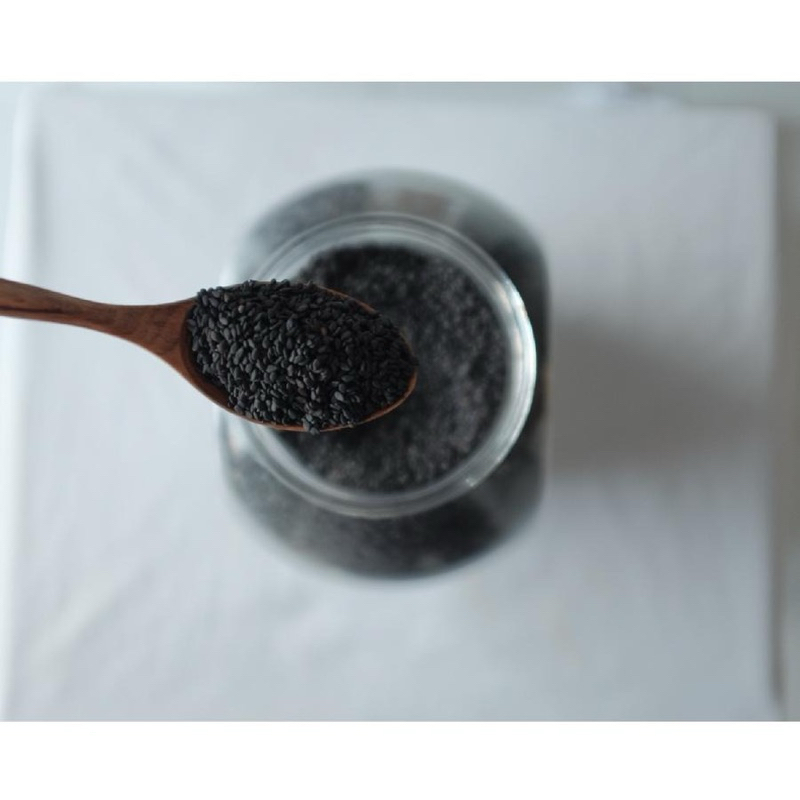 

Wijen hitam 250 gram