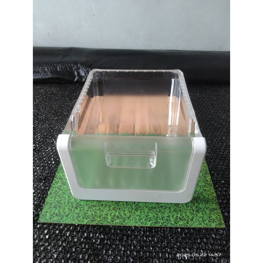 BOX SAYUR KECIL BAGIAN BAWAH KULKAS SAMSUNG SIDE BY SIDE 2 PINTU