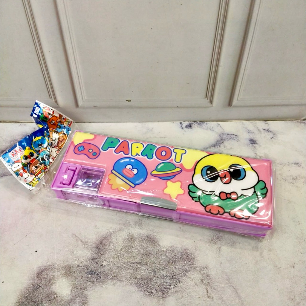 

TEMPAT PINSIL MAGNET KODE 9100-2 MOTIF ANIMAL ADA RAUTAN