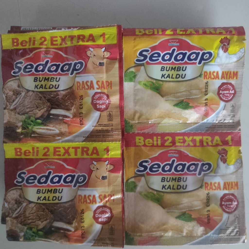 

sedap bumbu kaldu ayam dan sapi renceng 18 pcs