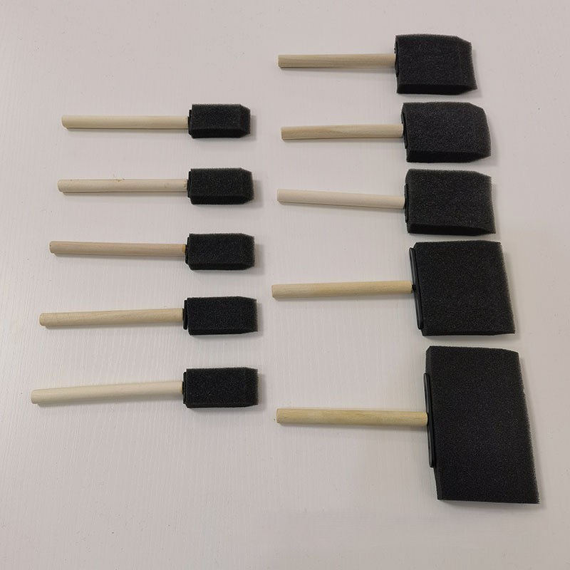 

10 pcs sponge lukis warna hitam gagang kayu