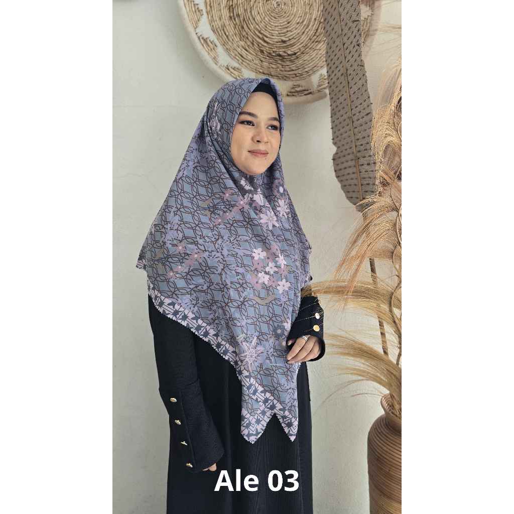 Kerudung segi empat motif ukuran 130x130