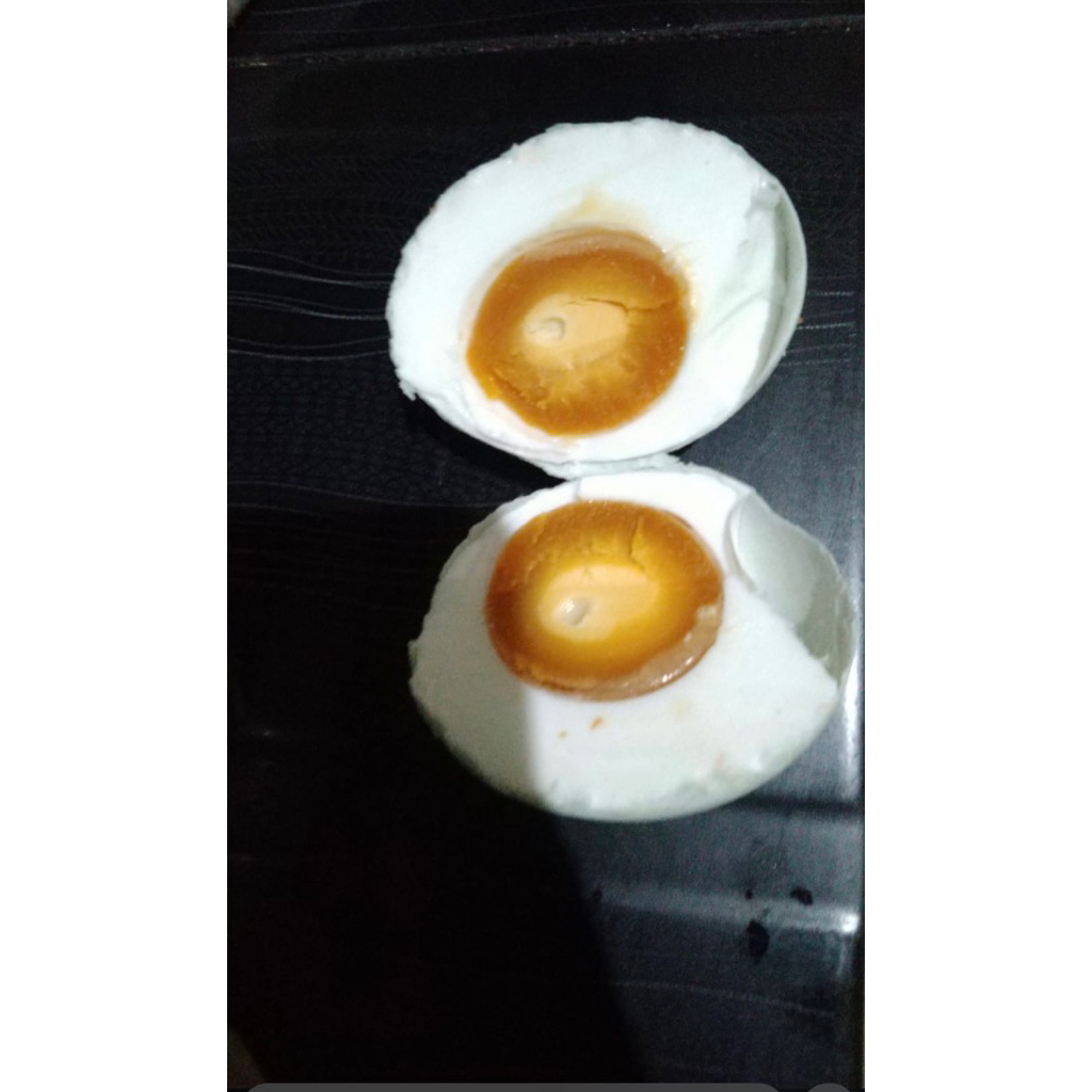 

TELUR ASIN MATANG NIKMAT MASIR BERMINYAK HARGA GROSIR SIZE BESAR GRADE AB