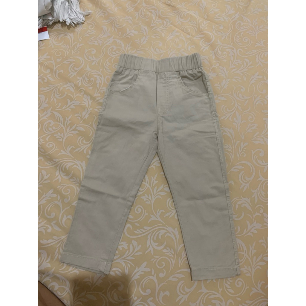 Preloved celana chino anak warna krem