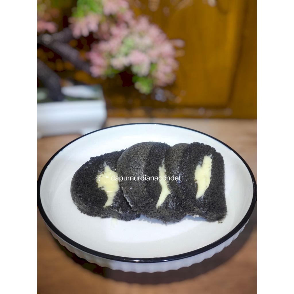 

RB PREMIUM! BOLU KETAN HITAM KEJU LUMER BOLU KETAN KEJU LUMER BOLU KETAN HITAM CHEESE LUMER BOLU