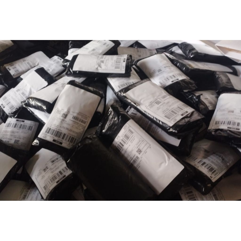 

Nycyta Home Coklat Pistacio Kunafa Coklat Dubai Viral Coklat Original 100% Pistacio Kunafa Coklat