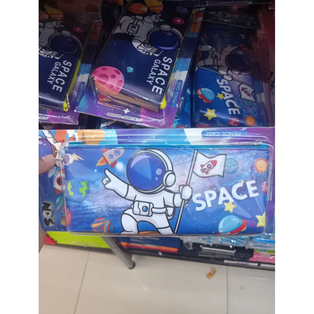 

Tas Pensil Anak