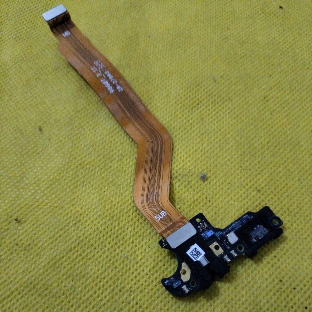 PLEXIBLE CHARGER PAPAN CHARGER OPPO A5S ORIGINAL COPOTAN