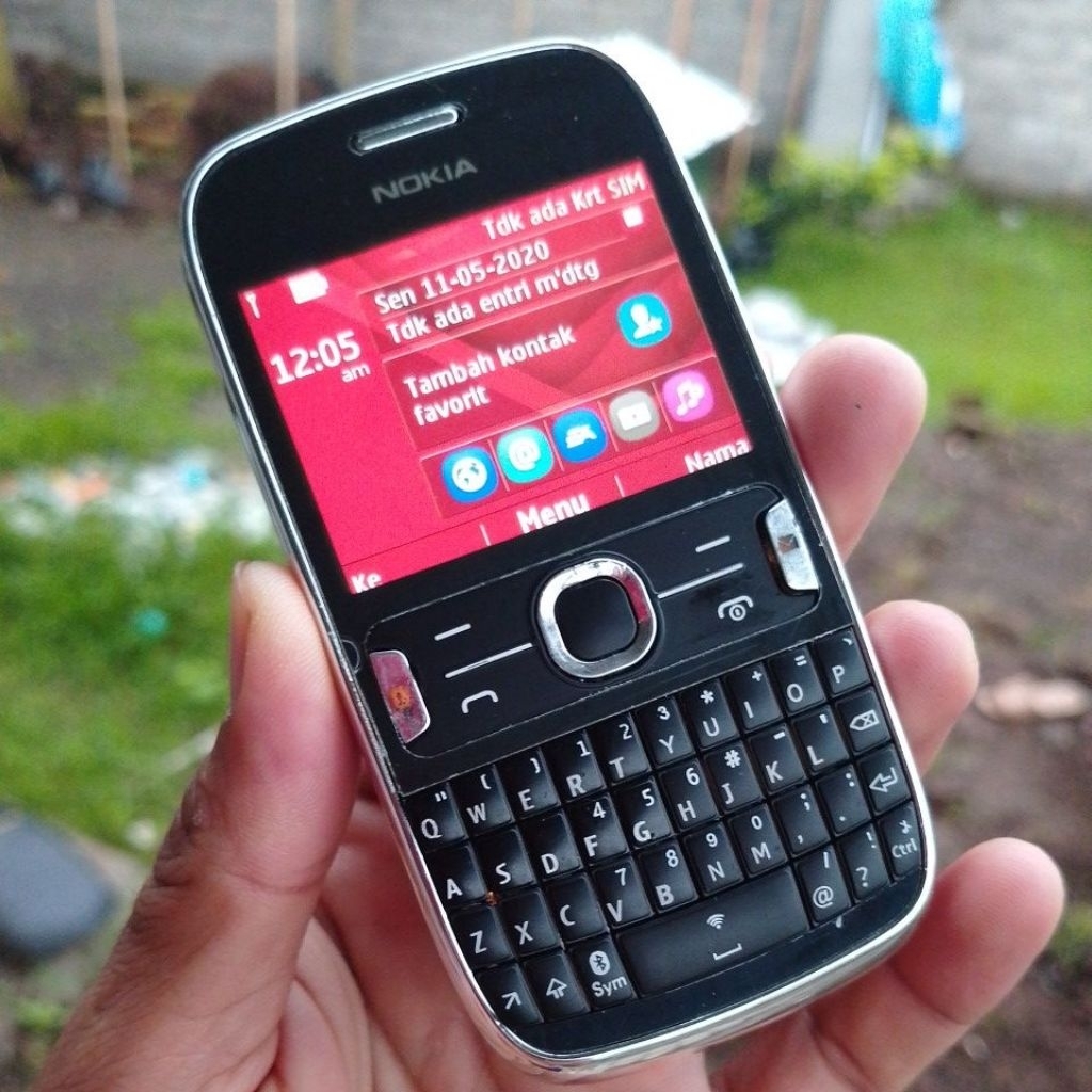Nokia 302 original hp qwerty unik langka