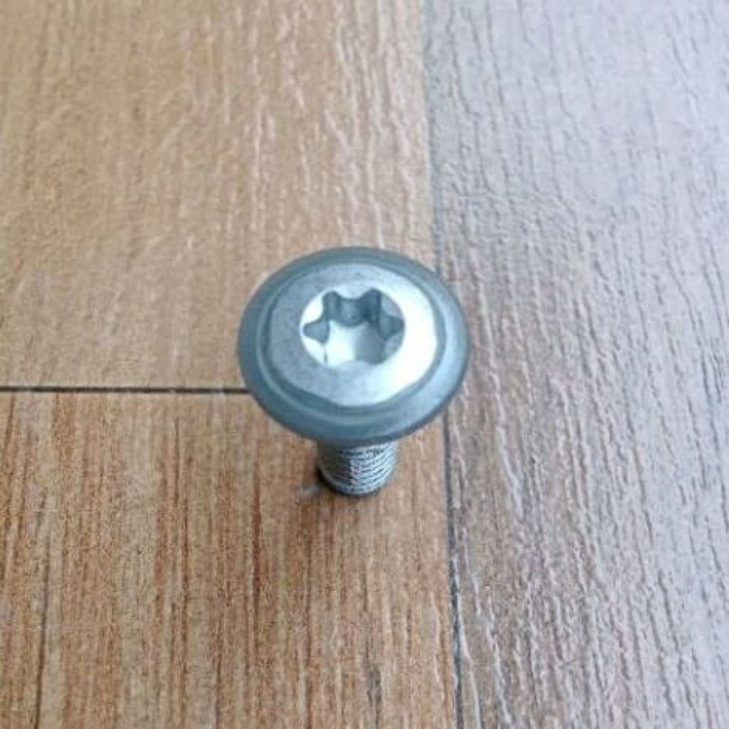 Baut Door Lock Pintu Toyota Dyna Saurus Hino Dutro Asli