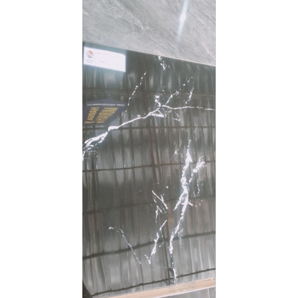 granit#60x60#gaura black#hitam motif