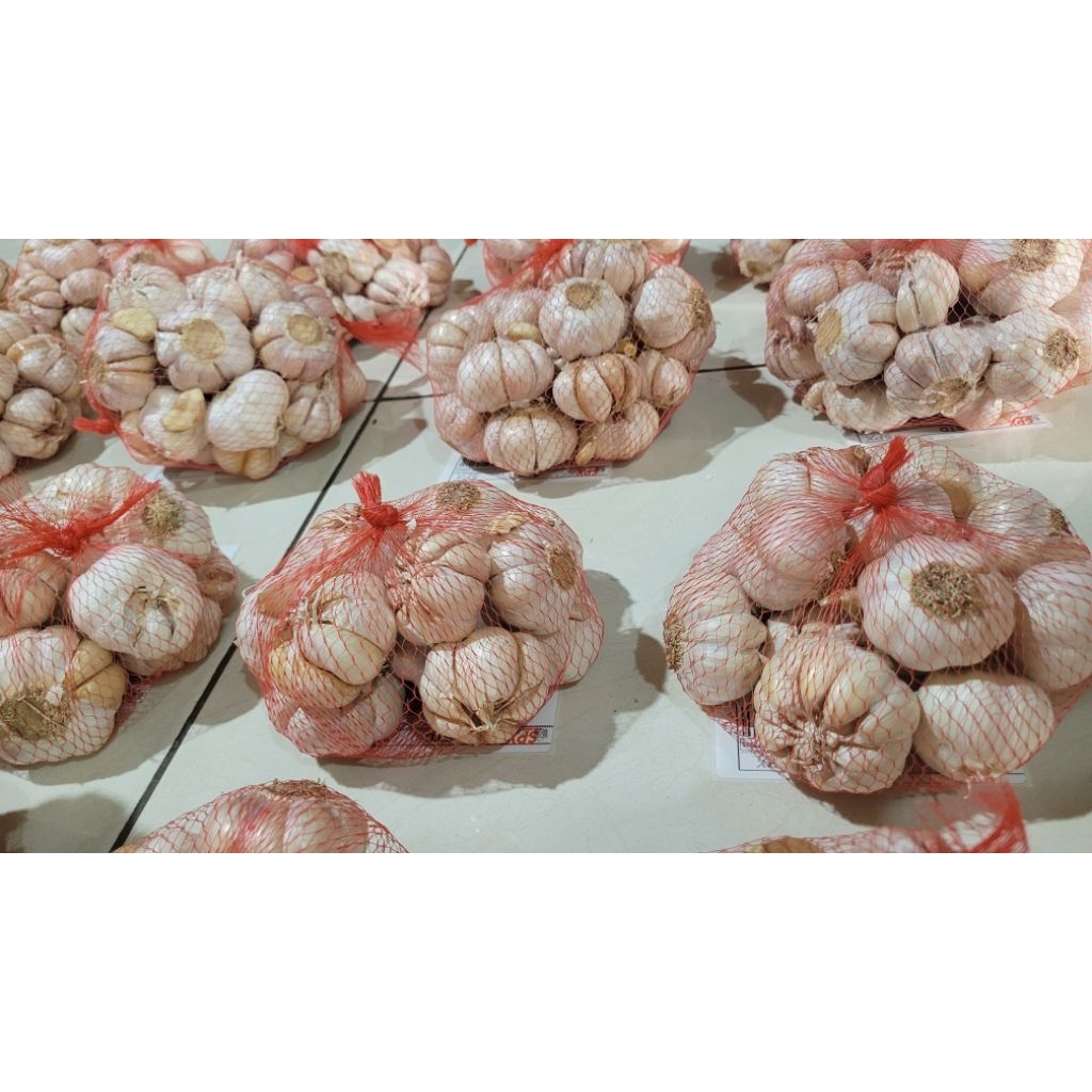 

Bawang putih fesh Bersih kemasan 1kg