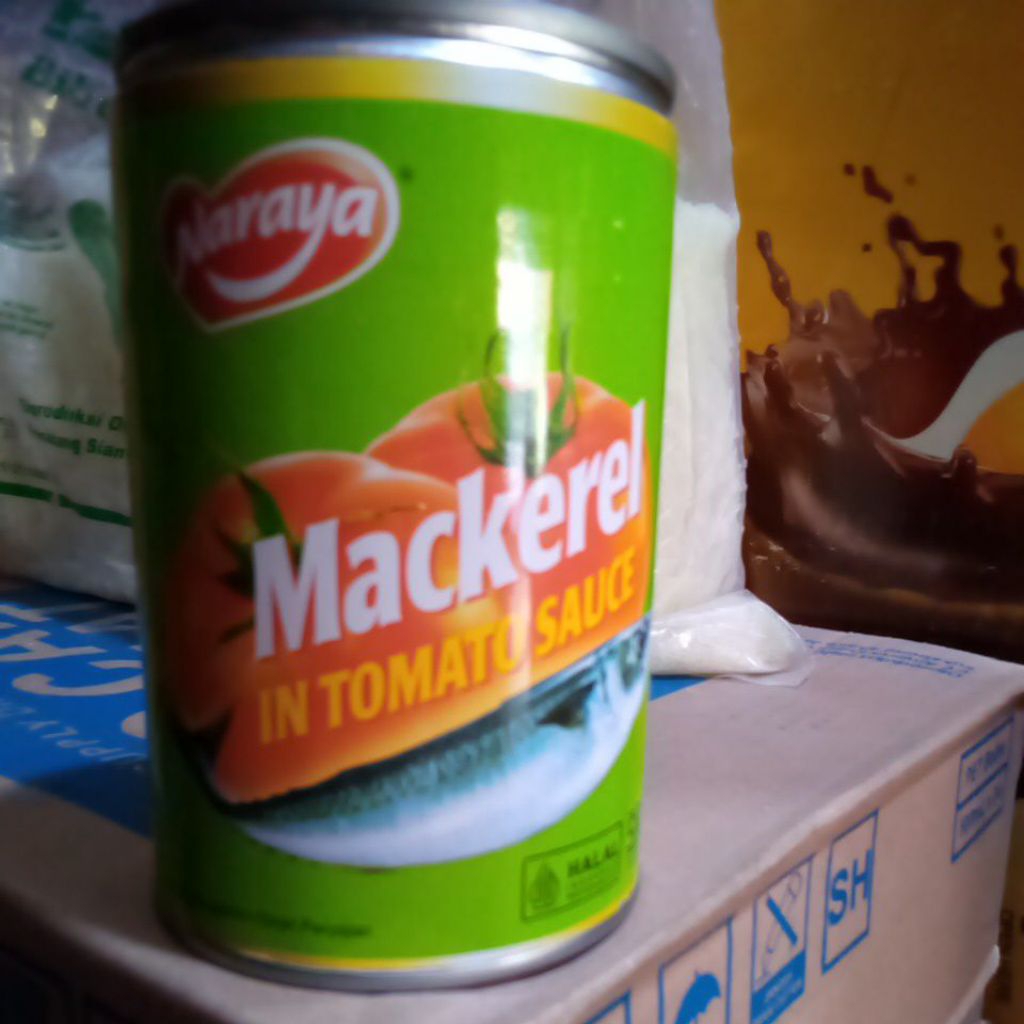 

NARAYA mackerel dalam saus tomat 425g mackerel ini tomato sause