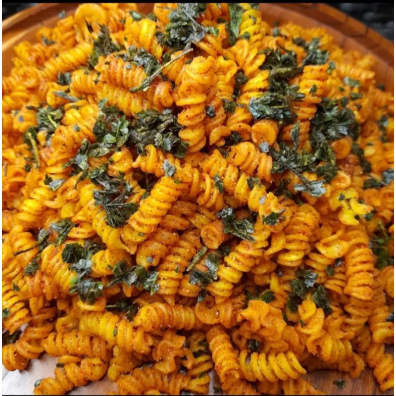 

Paket usaha makaroni kriwil daun jeruk 6pcs gurih pedas(cod)