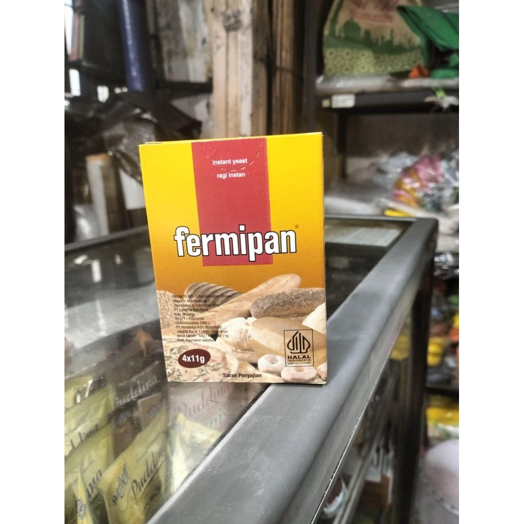 

fermipan ragi instan 1 pack 44gr isi (4x11gr)