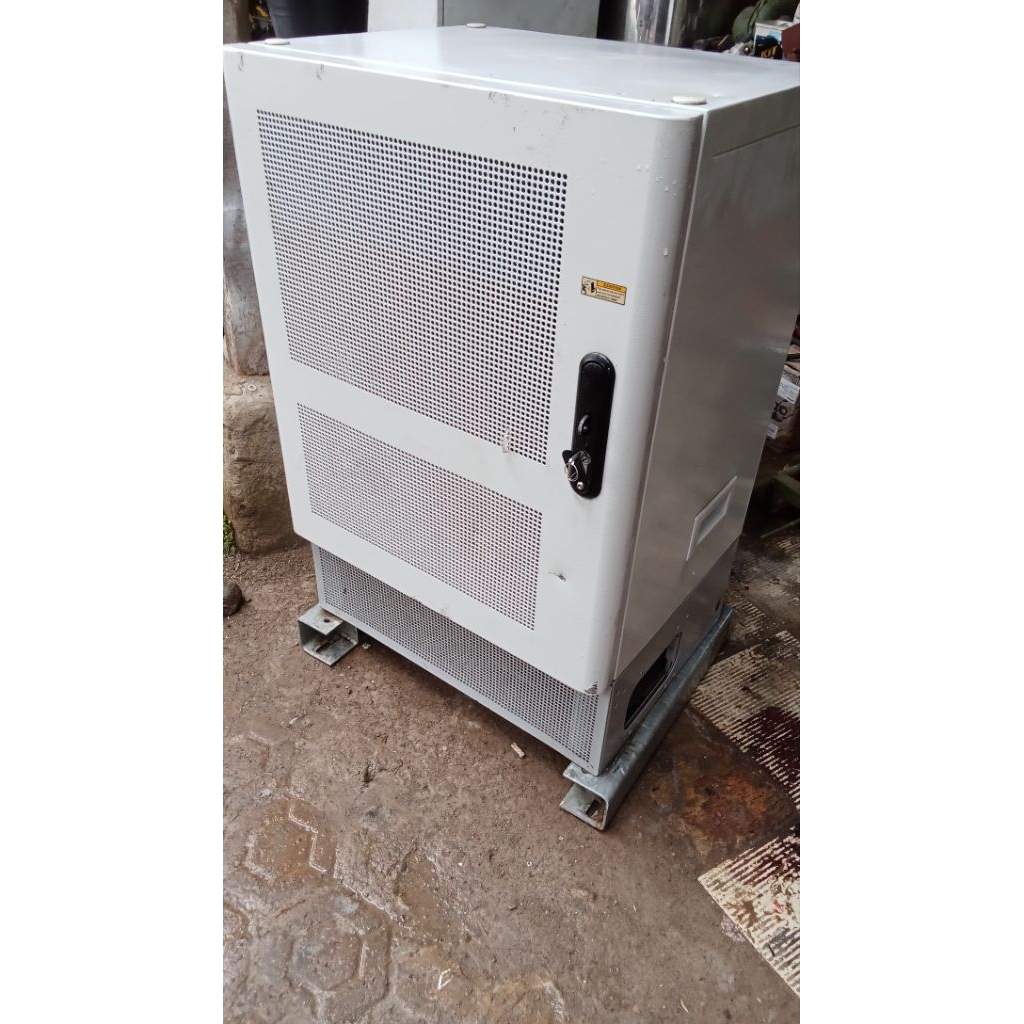 Rak server outdoor